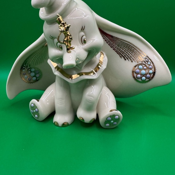 ディズニー ショーケース レノックス ダンボ Lenox Disney Showcase